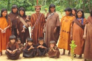 comunidad nativa zapote, selva amazonica en peru