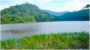 laguna encantada, atractivo turistico en la selva de peru