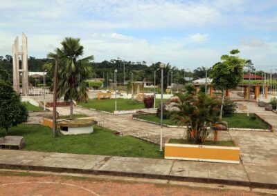 plaza de armas de purus - ucayali - peru