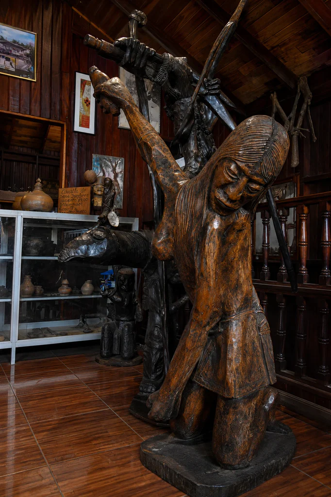 escultura de Agustin Rivas 2